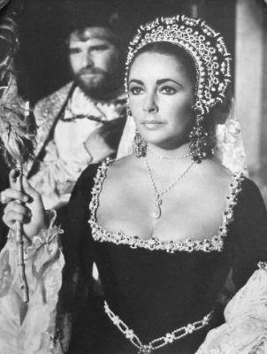 THE JEWLES COLLECTION OF ELIZABETH TAYLOR