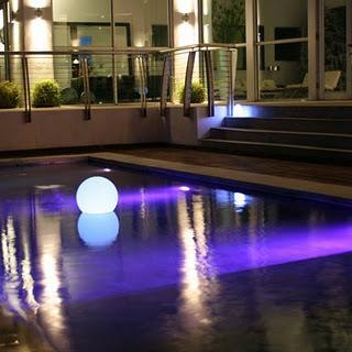 LUCES PARA PISCINAS