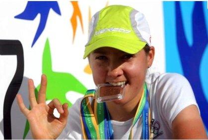 20111016063220-ciclista-mexicana-laura.jpg