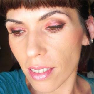 Ahumado color teja con Nyx