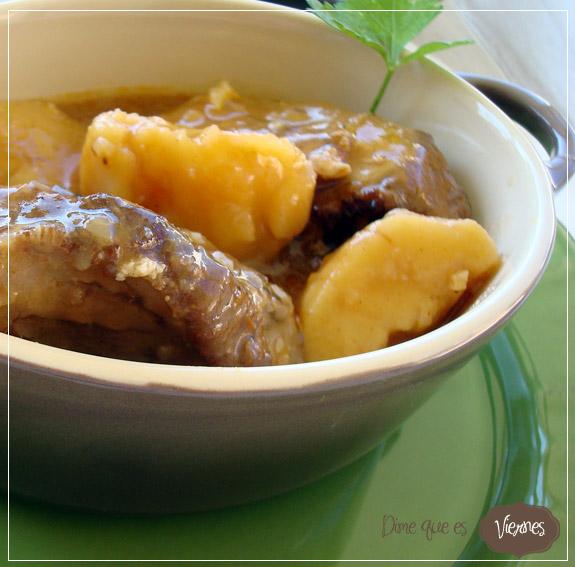 Goulash  {Carrillada de ternera estofada}