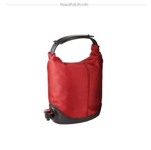 Winecoat Baggy – La elegante bolsa para transportar vino diseñada por Jakob Wagner