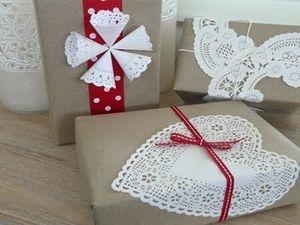 Adorna tus regalos con blondas
