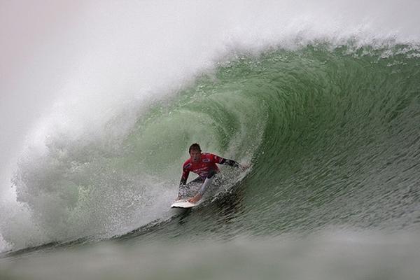 Adriano de Souza gana el Rip Curl Pro Portugal 2011