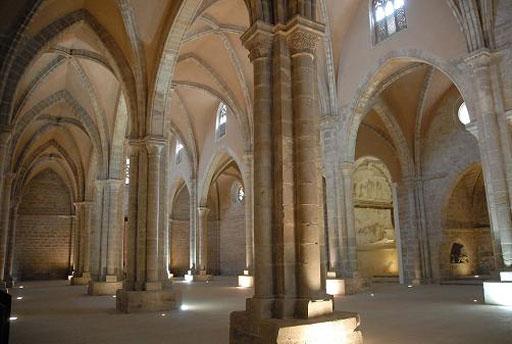 Románico cisterciense, el encanto de la falta de ornamentación