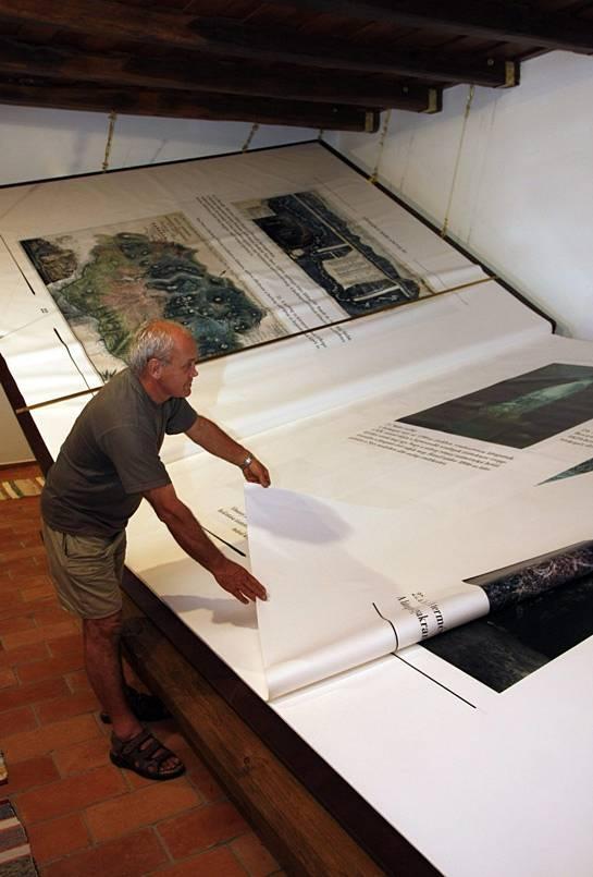 Conoce al Libro mas grande del mundo