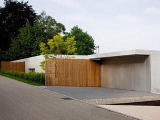 EL ACCESO A LA VIVIENDA MINIMALISTA