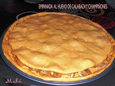 EMPANADA  AL HUEVO DE CALABAZA Y CHAMPIÑONES