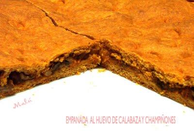 EMPANADA  AL HUEVO DE CALABAZA Y CHAMPIÑONES