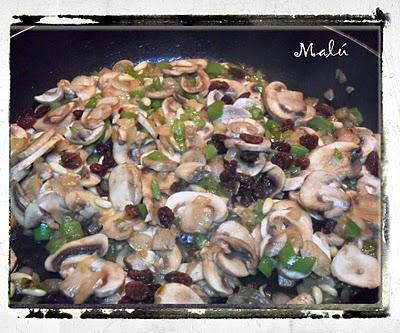 EMPANADA  AL HUEVO DE CALABAZA Y CHAMPIÑONES