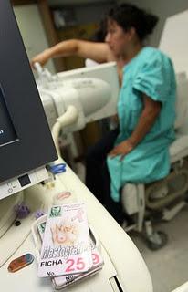 Autoexploración, examen clínico y mastografía, claves para detectar oportunamente el cáncer de mama