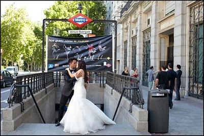 Un Postboda real... ¡muy cosmopolita!
