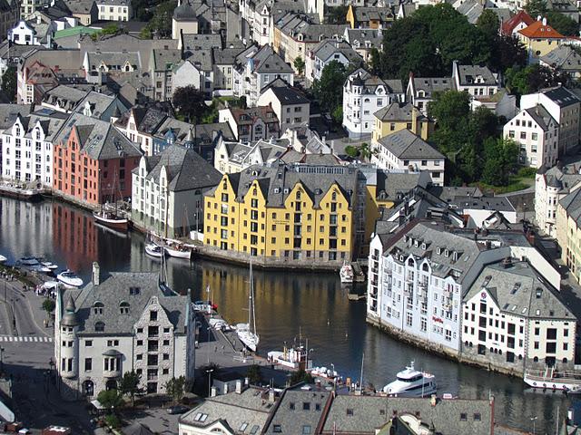 Alesund; la esencia del modernismo nórdico