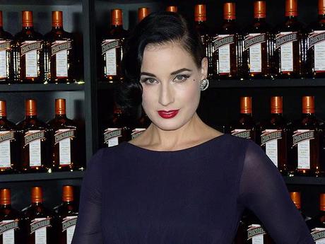 Fiesta Cointreau con Dita Von Tesse