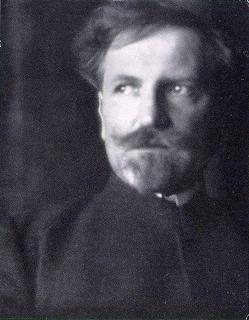 Alphonse Mucha.