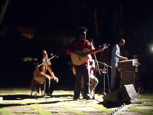 Sucesión de efectivas imágenes artísticas: “Vértigo Continuo por la Liberación de los 5” [+ fotos]