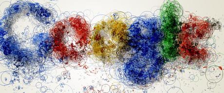 Google saca partido a su ecosistema contra Facebook