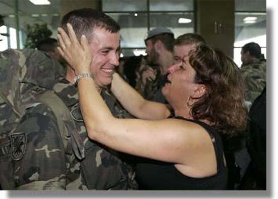 retornando a casa Imagenes De Soldados