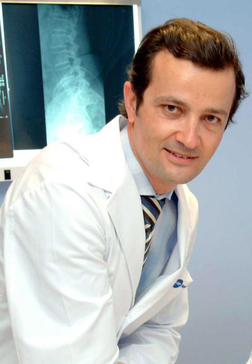 Ángel Villamor, medicina revolucionaria