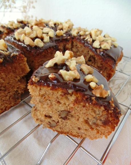 Traybake de plátano y nueces