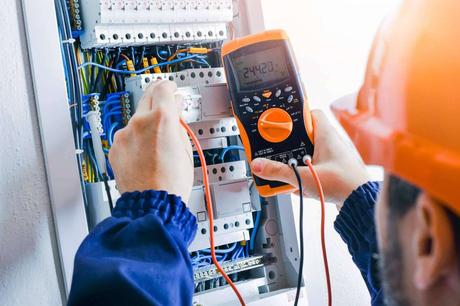 Savelec, servicio de electricista certificado en la Comunidad Valenciana Savelec, servicio de electricista certificado en la Comunidad Valenciana