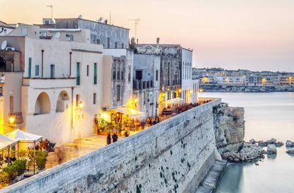 Vista del centro histórico de Otranto, en la región italiana de Puglia.