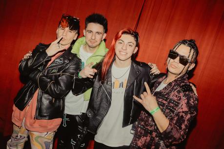 ad454403-901a-20a4-87fb-395d275497d8