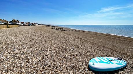 SUP en la playa de Pevensey Bay