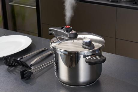 Novedades Inoxibar: gama Coal line y Olla a presión de 8 litros