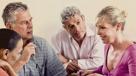 “Las personas 50+ constituyen un valioso recurso y una gran reserva de experiencia y conocimiento”. “Las personas 50+ constituyen un valioso recurso y una gran reserva de experiencia y conocimiento”.