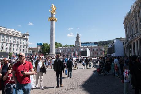 plaza-de-la-libertad-en-tiflis