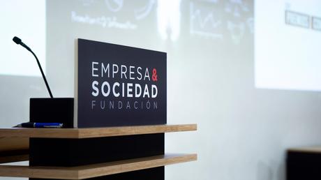 Abierta la convocatoria de los IX Premios Comprendedor, que reconocerán casos de colaboración entre grandes compañías y startups