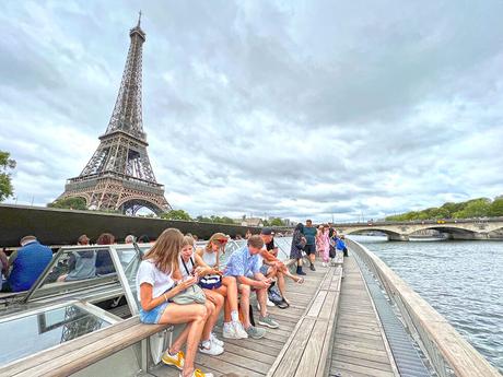 paseo en barco barato por el Sena en París