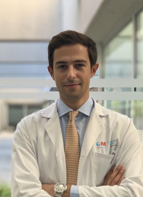 Eliminar las bolsas de los ojos es lo que más rejuvenece tanto en mujeres como en hombres