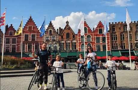 Viajar a Bélgica en familia: ver Brujas en un día con niños