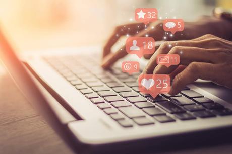 ¿Cómo la digitalización permite a las empresas captar nuevos clientes? Breogán ¿Cómo la digitalización permite a las empresas captar nuevos clientes? Breogán
