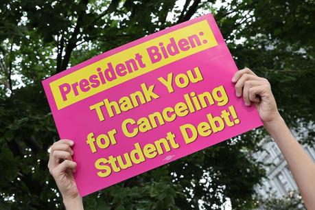 I’ve paid off student loans, but I support help for those who can’t I’ve paid off student loans, but I support help for those who can’t