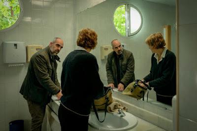 EN LOS MÁRGENES (España, Bélgica; 2022) Social, Drama