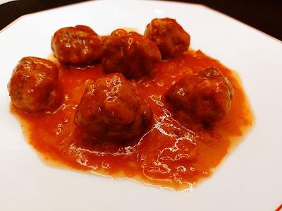 Albóndigas de ternera con y en salsa de Tandori Masala