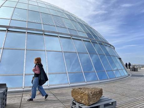 Mirador en lo alto del museo Perlan Islandia en Reikiavik