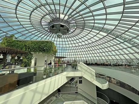 Perlan Islandia, el museo de Reikavik que no te puedes perder Interior de la cúpula de cristal del museo perlan