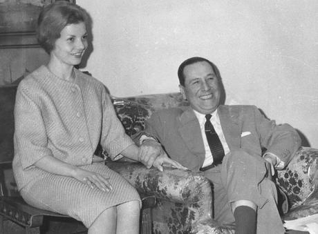 La boda de Perón e Isabel, de las excusas para no casarse a las lágrimas por sentirse solo y la presión de la Iglesia