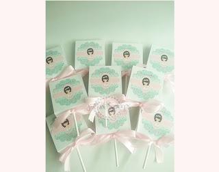 Piruletas personalizadas para comuniones de niña