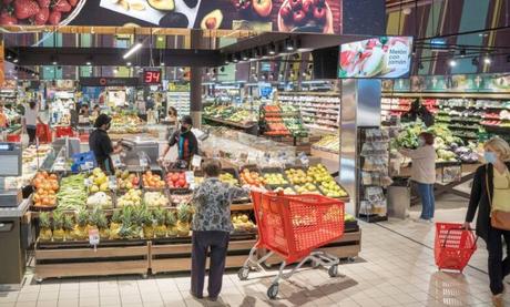 Estos son los productos y supermercados que más han subido los precios este año, según la OCU