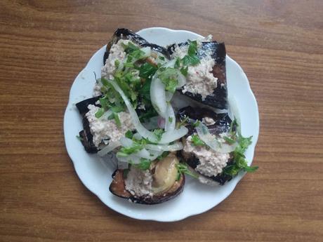 9 Platos Tradicionales de Comida Georgiana Badrijani-rollitos-de-berenjena