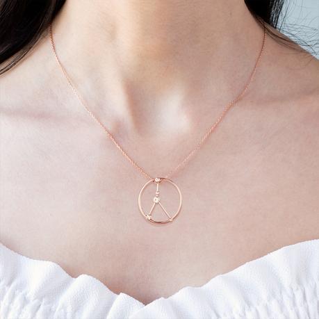 Dije Constelación de Cáncer en Oro 18k con Diamantes