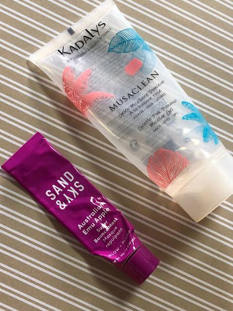 Kadalys-sand&sky Kadalys-sand&sky