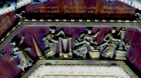 Un reloj con historia en el Palacio de Caserta