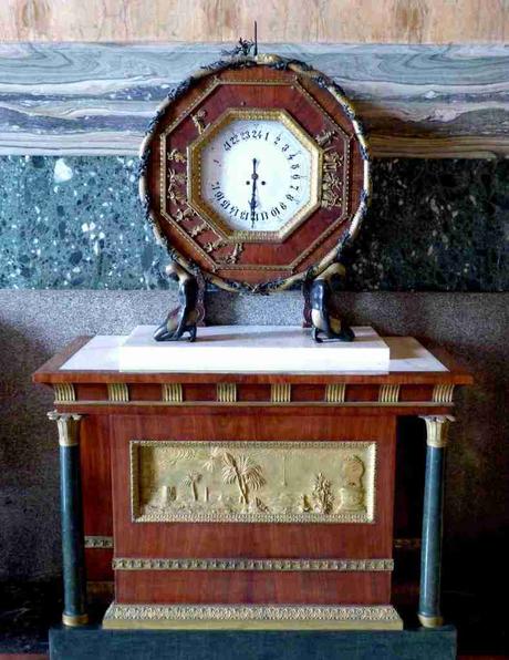 Un reloj con historia en el Palacio de Caserta