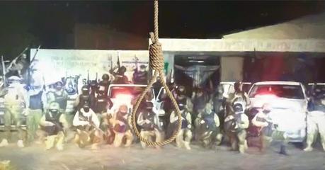 La soga al cuello: Las cuatro letras